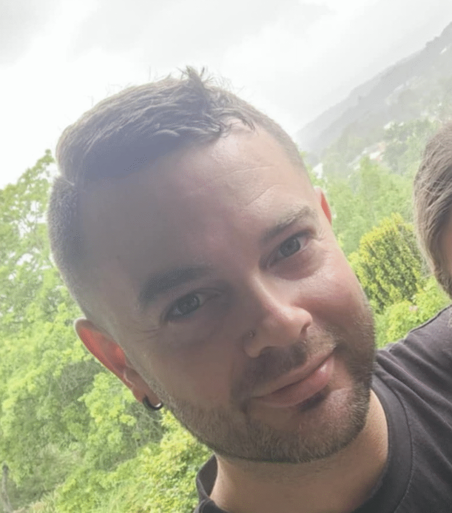 Photo of Support Coordinator Aaron- NDIS Melbounre