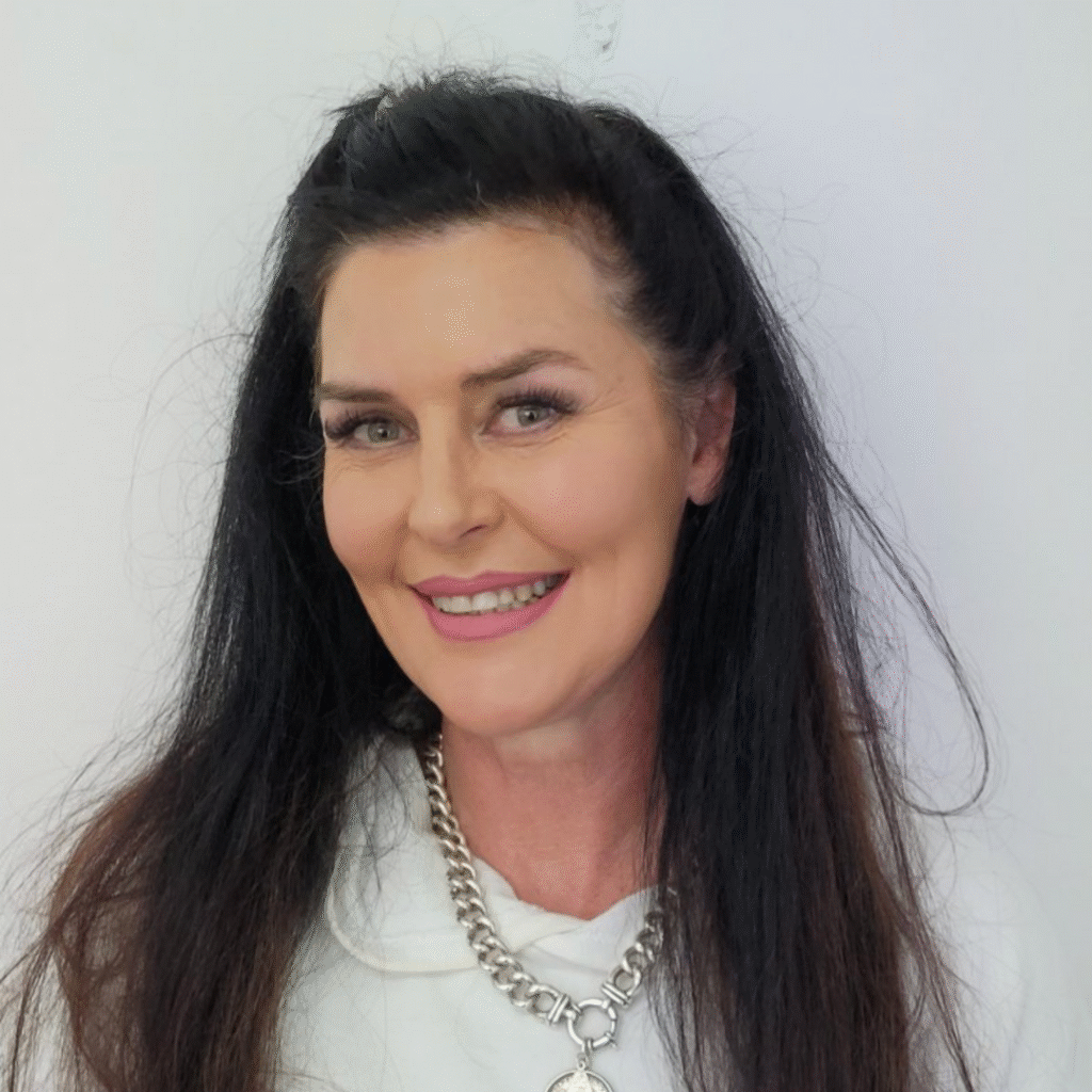 Photo of Jane- Community Mentor Support Worker Community access personal care NDIS Geelong