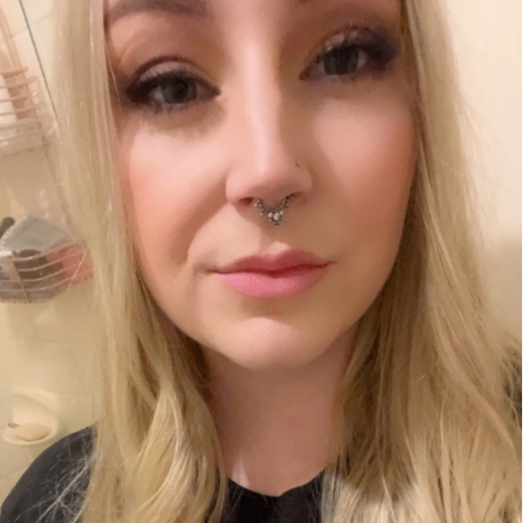 Photo of Jessie- Community Mentor Support Worker Community access personal care NDIS Geelong